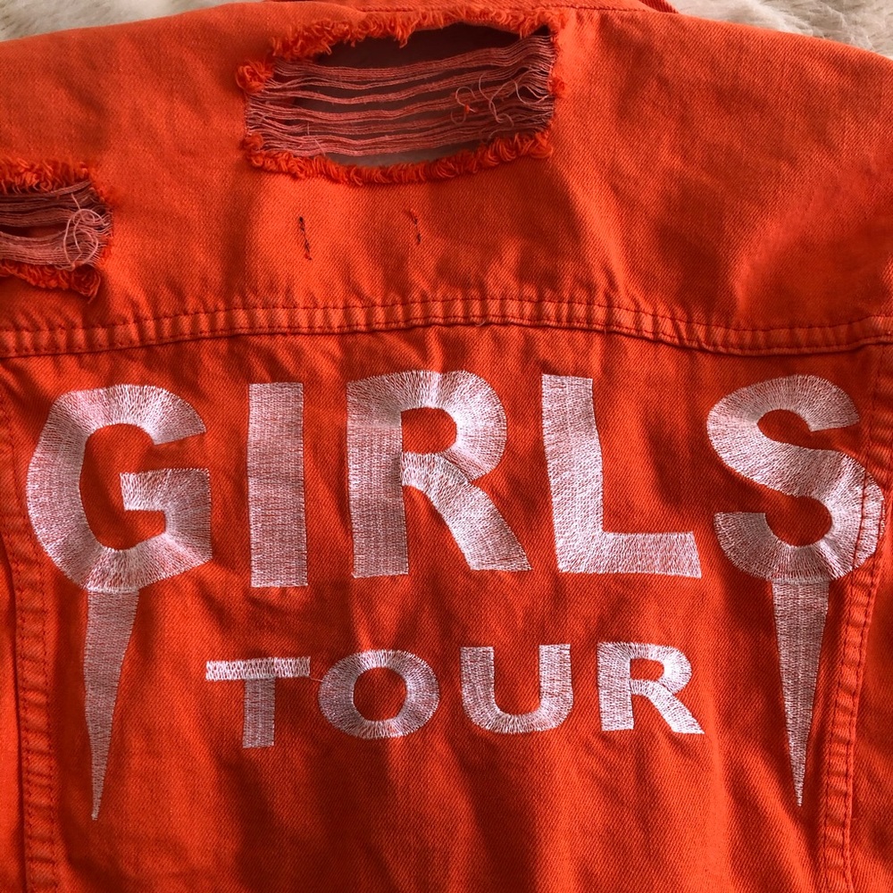 Sorella Girls Tour cropped denim jacket - Picture 3 of 7